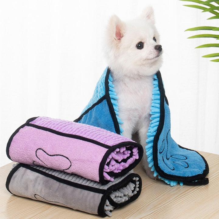 Super Absorbent Dog & Cat Towel – Quick-Drying Microfiber Pet Bathrobe for Dogs & Cats