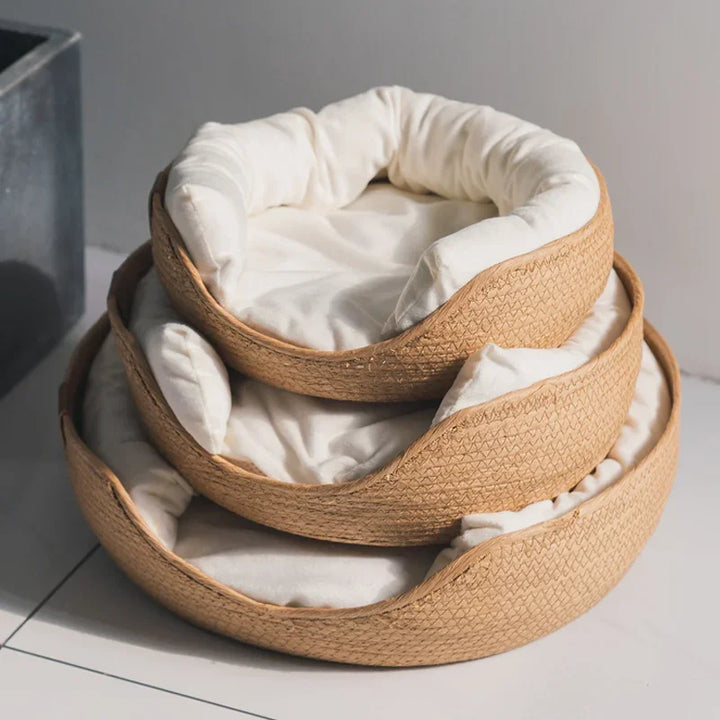 Four-Season Pet Nest Bed – Cozy Sleeping Bag Basket for Cats & Small Dogs