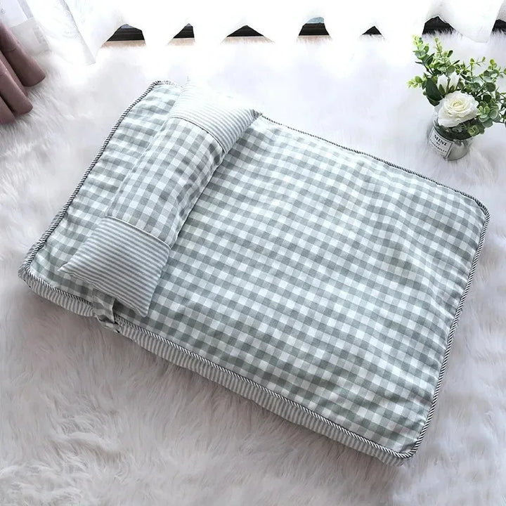 Winter Warm Cat Bed Mat – Soft Cushioned Nest for Kittens, Puppies & Small Pets