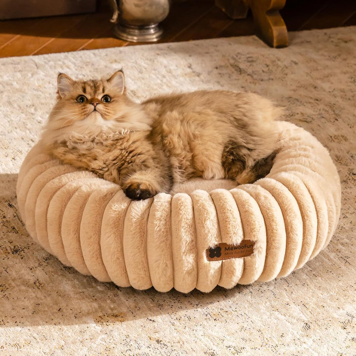 MEWOOFUN Donut Cat Bed – Fluffy Washable Round Calming Bed for Indoor Cats, Kittens & Small Dogs | Soft Plush Non-Slip Pet Bed (Light Brown)